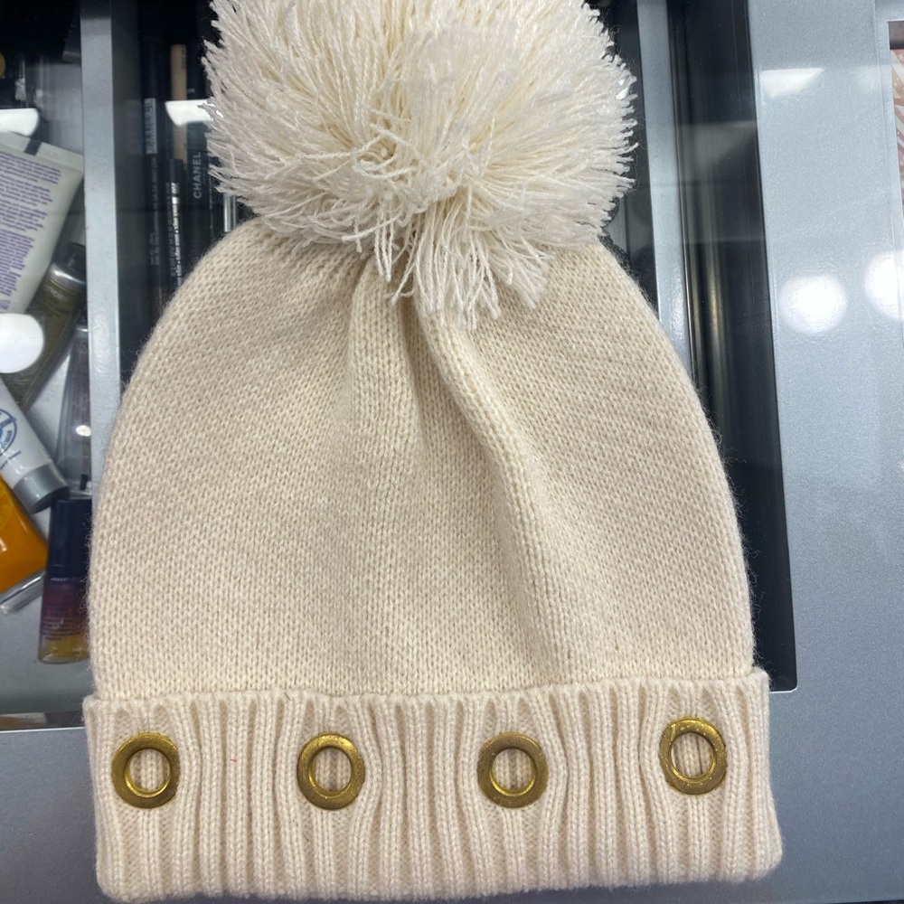 Steve Madden Winter Beanie